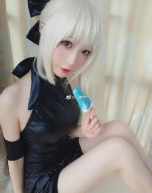 欧美胖女图片素材_BD英语超清在线观看